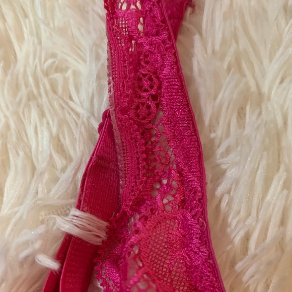 Playtex Hot Pink Bra 38DD Underwire w Lace Covered Cups Lace Accents on Straps - Picture 4 of 7
